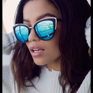 ⚡️TODAYS SALE⚡️QUAY Australia “My Girl” sunglasses